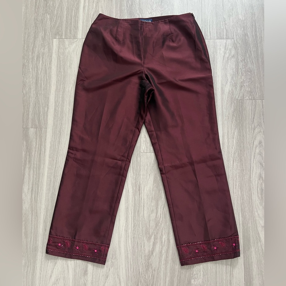 Ann Taylor Burgundy Satin Ankle Crop Pants Women’s Size 8 Embroidered Hem Dress